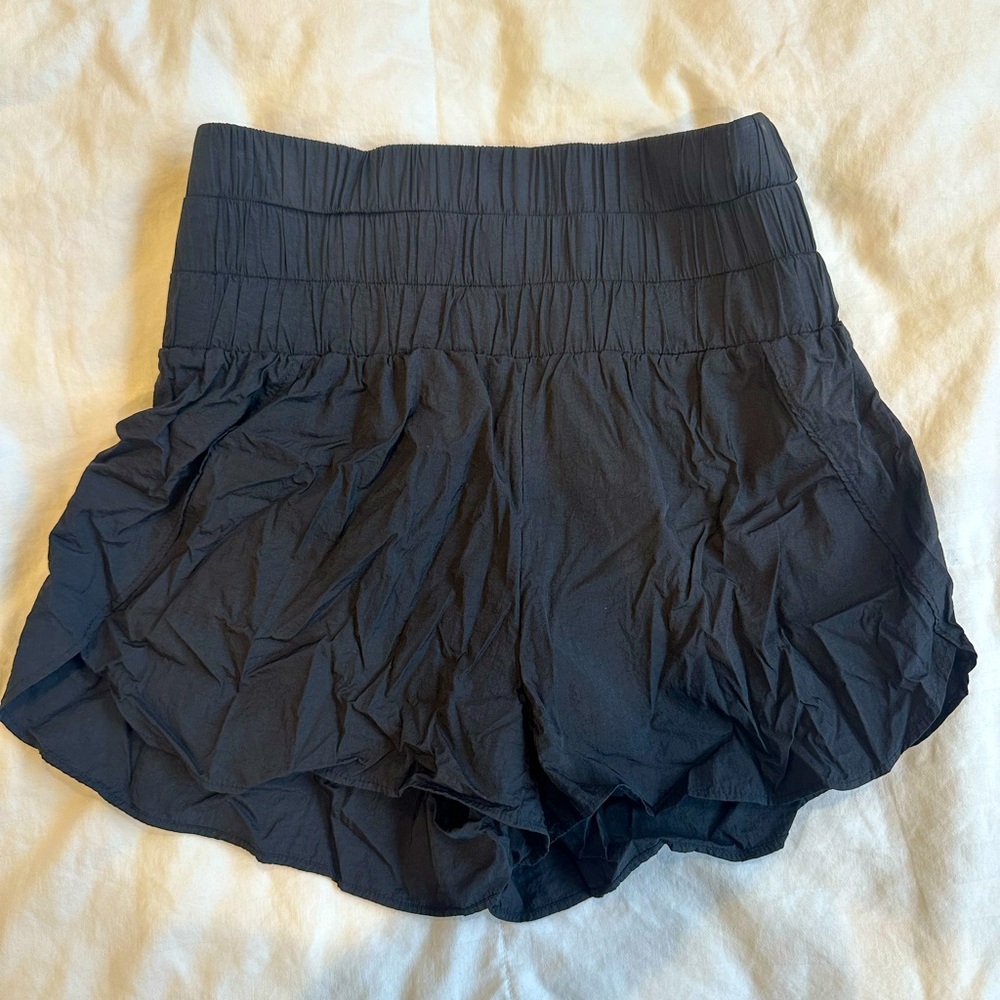 Wrinkly, you can iron it out. Size s
